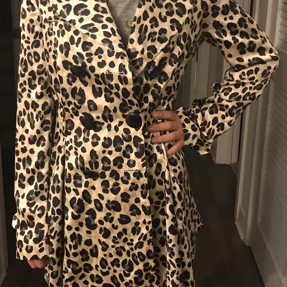 Leopard Jacket - Picture 3 of 6